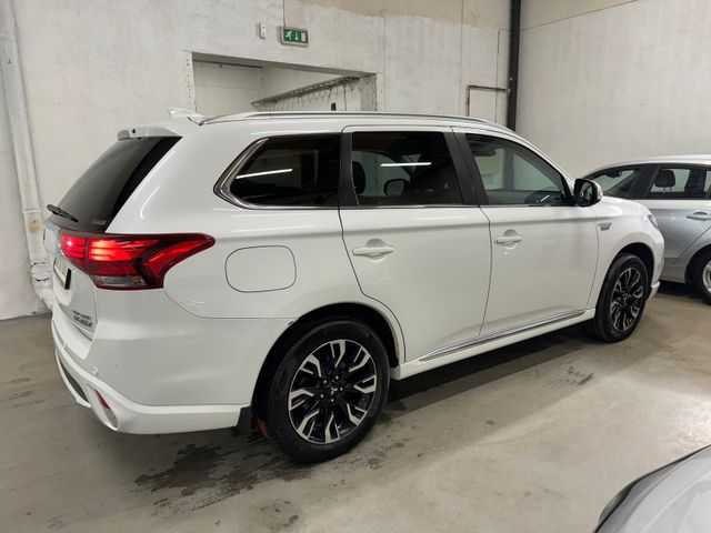 2017 MITSUBISHI OUTLANDER - 12