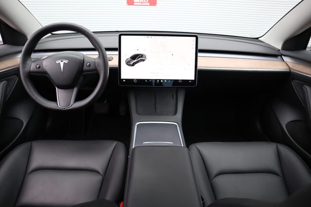 2021 TESLA MODEL 3 - 24