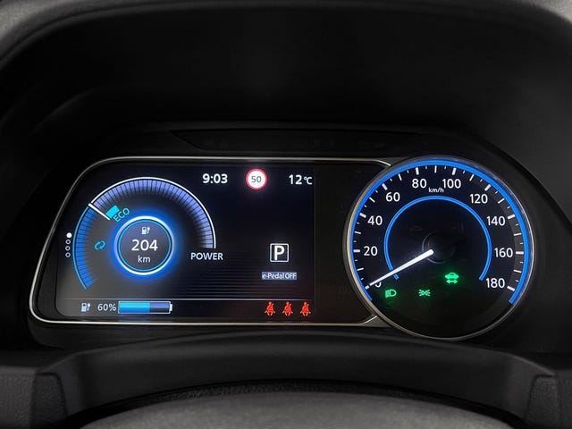2021 NISSAN LEAF - 12