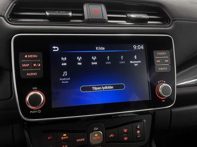 2021 NISSAN LEAF - 17