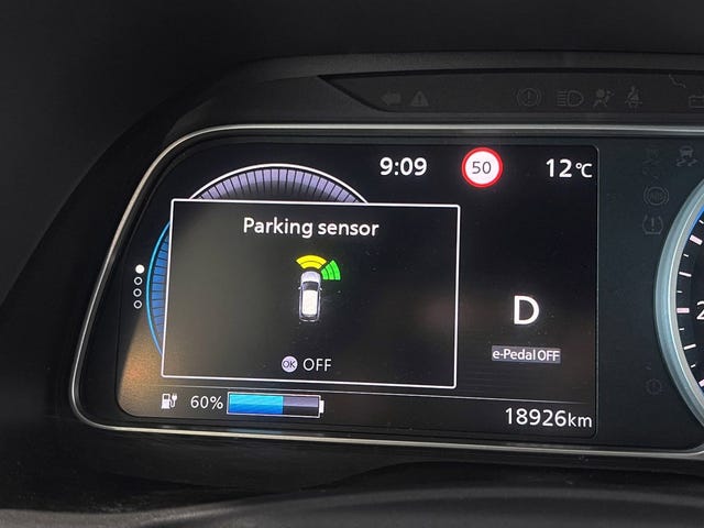 2021 NISSAN LEAF - 13