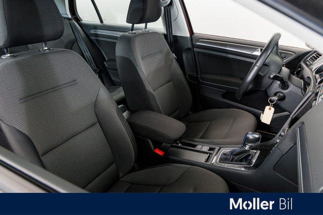 2018 VOLKSWAGEN GOLF - 9