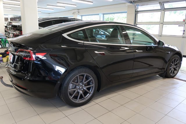 2019 TESLA MODEL 3 - 13