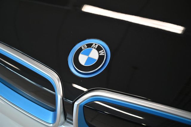 2017 BMW I3 - 8