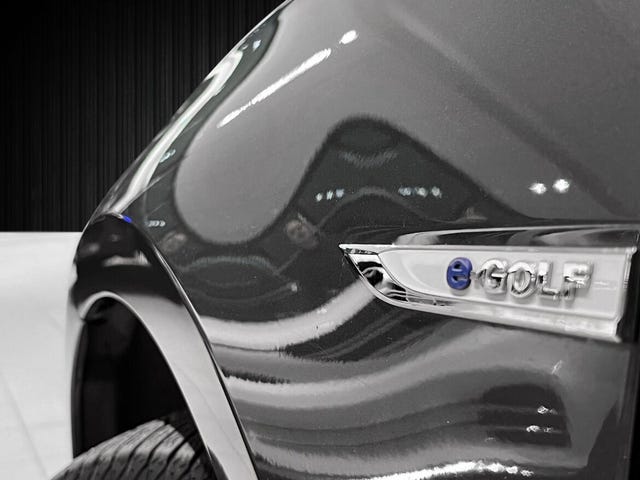 WVWZZZAUZKW912582 2019 VOLKSWAGEN GOLF-4