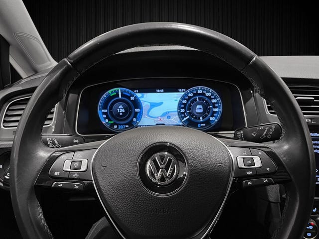 2019 VOLKSWAGEN GOLF - 12