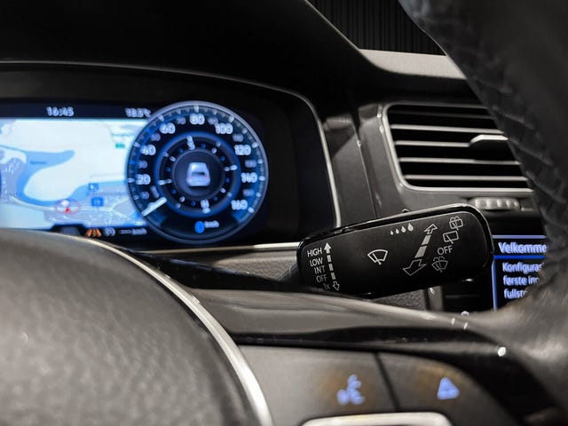 2019 VOLKSWAGEN GOLF - 13