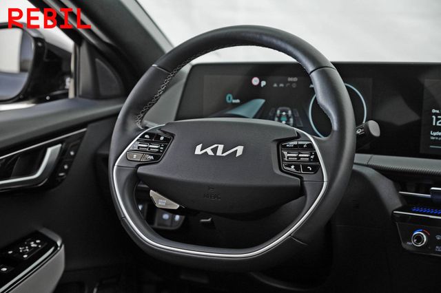 2022 KIA EV6 - 13