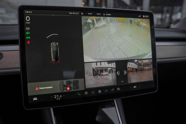 2019 TESLA MODEL 3 - 12