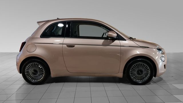 2021 FIAT 500 - 10