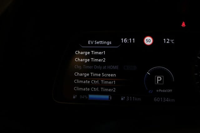 2022 NISSAN LEAF - 28