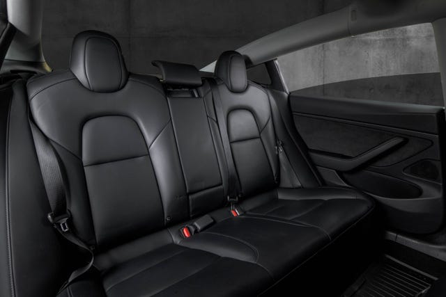 2019 TESLA MODEL 3 - 8