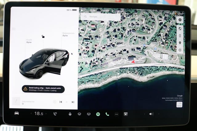 2021 TESLA MODEL 3 - 10