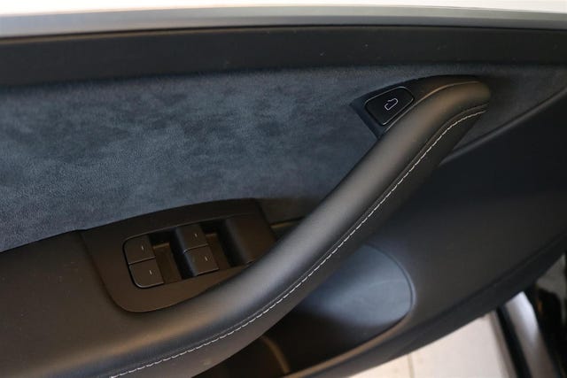 2021 TESLA MODEL 3 - 17
