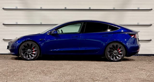 5YJ3E7EC7MF844358 2021 TESLA MODEL 3-4