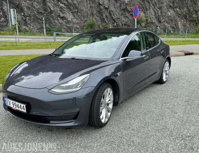 5YJ3E7EB8KF445446 2019 TESLA MODEL 3-0