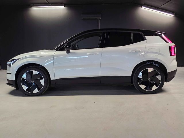 2024 VOLVO EX30 - 9