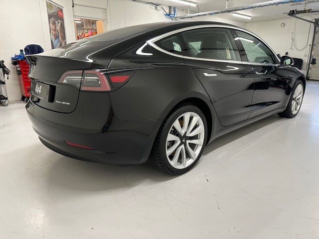 5YJ3E7EB2KF263936 2019 TESLA MODEL 3-5