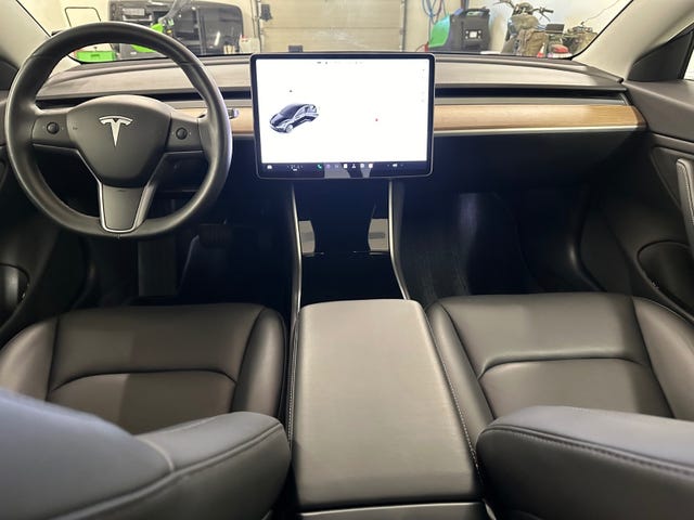 2019 TESLA MODEL 3 - 10