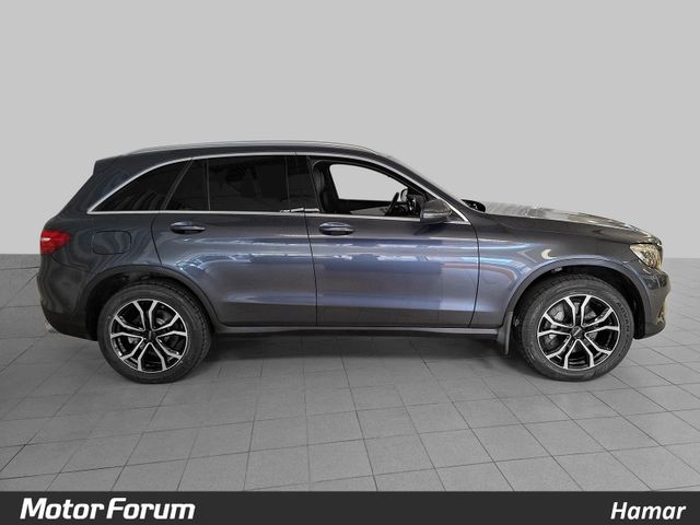 WDC2539541F000376 2016 MERCEDES-BENZ GLC-1