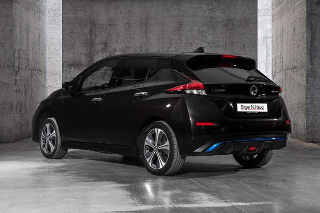 2021 NISSAN LEAF - 9