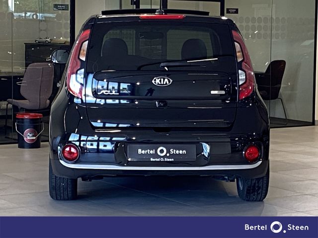 KNAJX81EFK7039245 2019 KIA SOUL-5