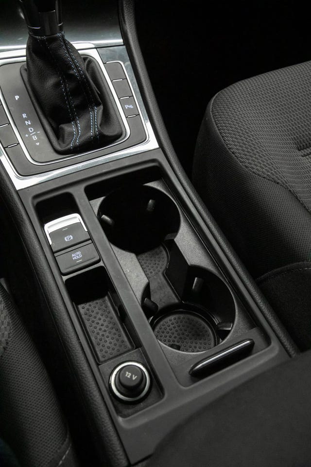 2019 VOLKSWAGEN GOLF - 9