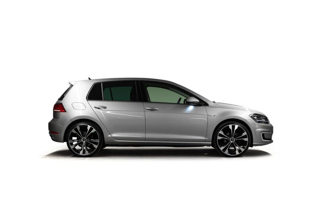 2019 VOLKSWAGEN GOLF - 8