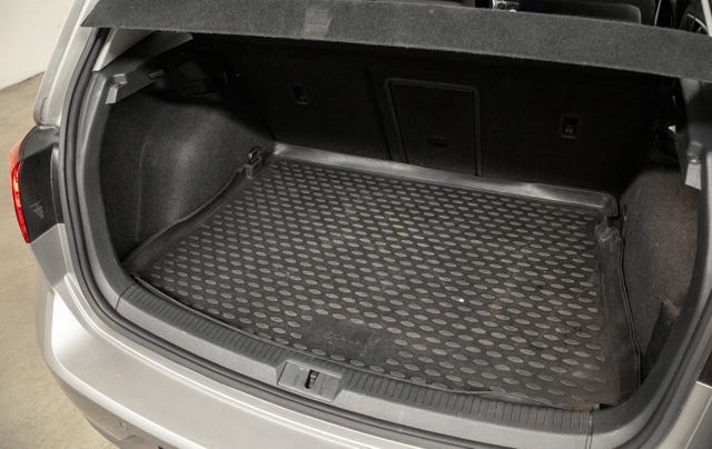 2019 VOLKSWAGEN GOLF - 33