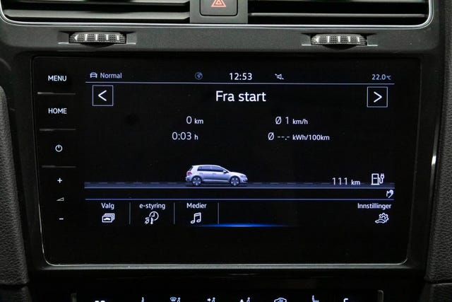 2019 VOLKSWAGEN GOLF - 25