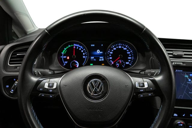 2019 VOLKSWAGEN GOLF - 15