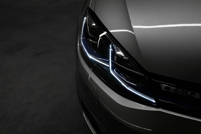 2019 VOLKSWAGEN GOLF - 35