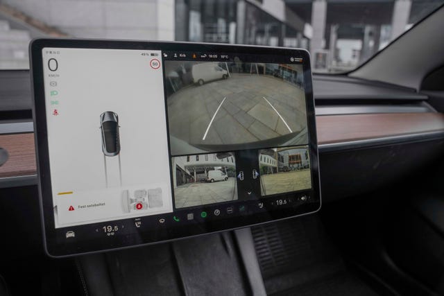2021 TESLA MODEL 3 - 12