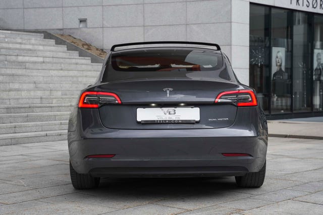 2021 TESLA MODEL 3 - 8