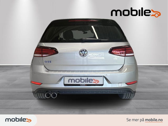 WVWZZZAUZJW805663 2018 VOLKSWAGEN GOLF-3