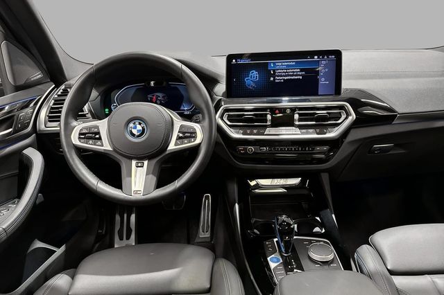 2022 BMW IX3 - 20