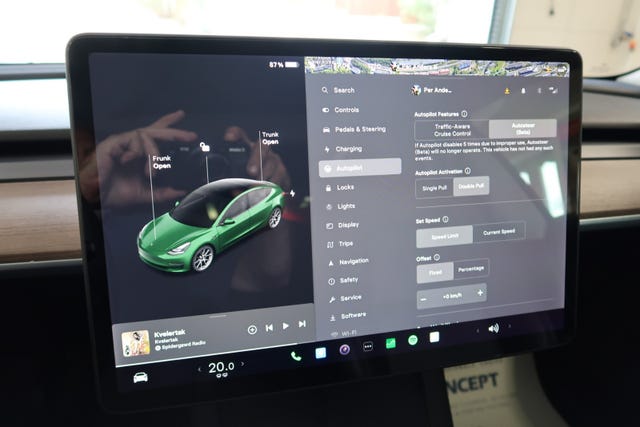 2021 TESLA MODEL 3 - 24
