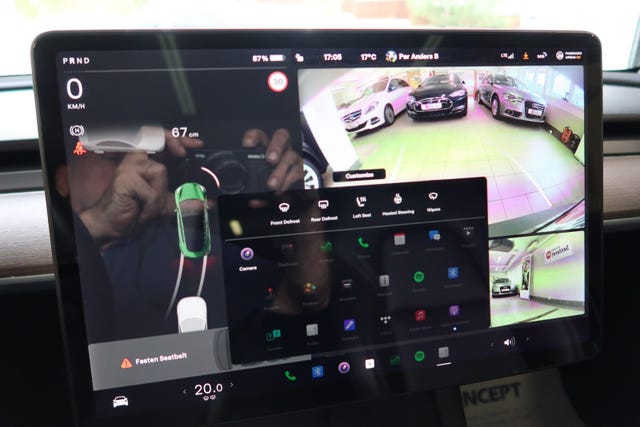 2021 TESLA MODEL 3 - 26