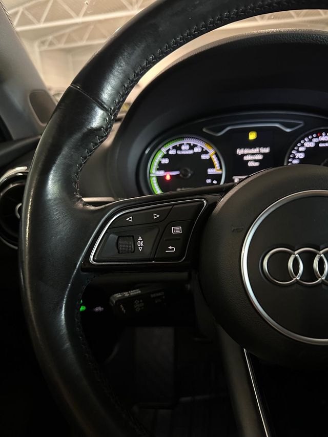 2016 AUDI A3 - 23