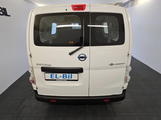 VSKYAAME0U0605126 2019 NISSAN E-NV200-4