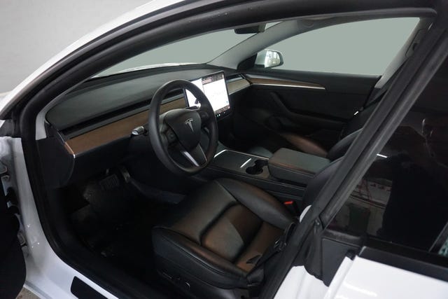 2021 TESLA MODEL 3 - 12