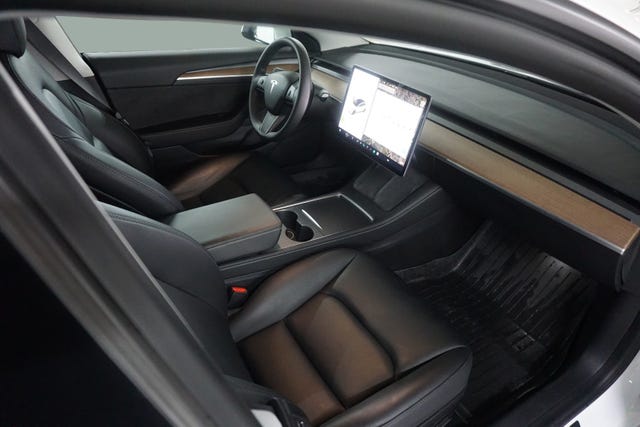 2021 TESLA MODEL 3 - 17