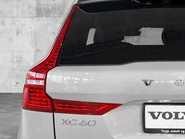 2023 VOLVO XC60 - 8