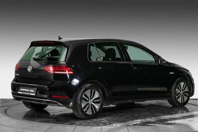 2018 VOLKSWAGEN GOLF - 10