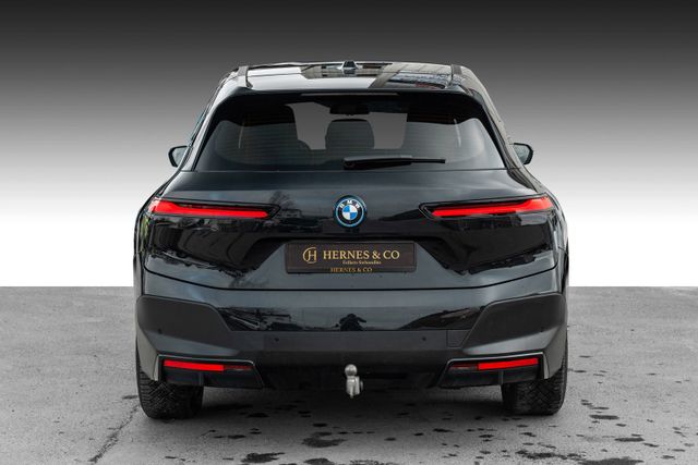 2022 BMW IX XDRIVE 40 - 8
