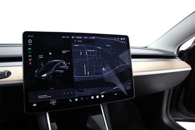 2019 TESLA MODEL 3 - 11