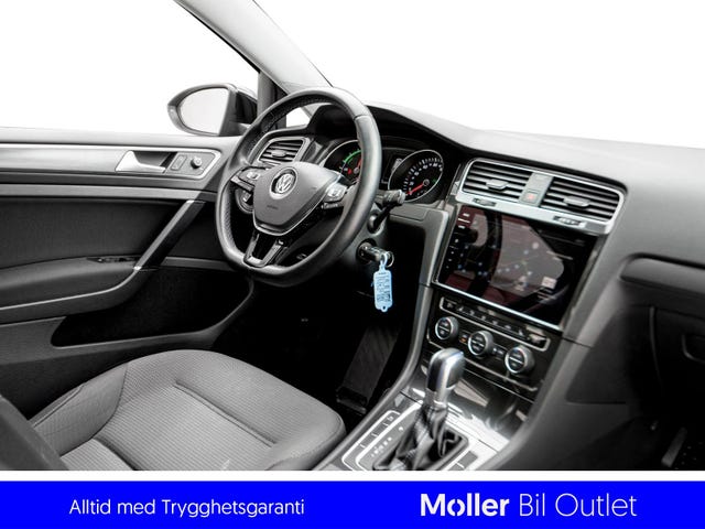 2019 VOLKSWAGEN GOLF - 11