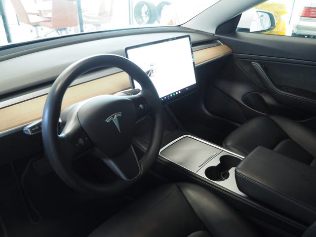 2021 TESLA MODEL 3 - 12