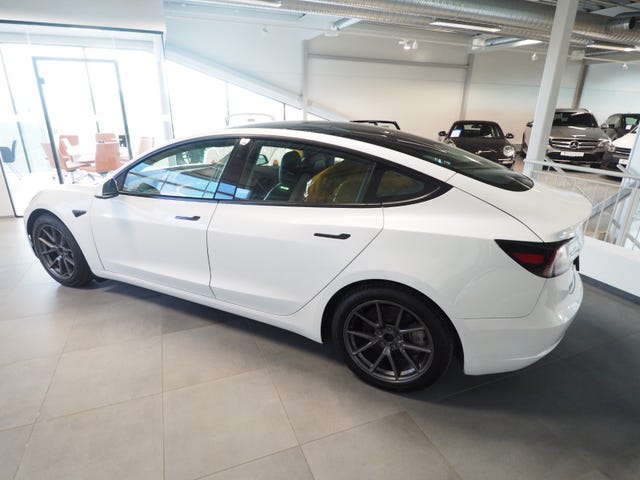 5YJ3E7EB6MF904816 2021 TESLA MODEL 3-3