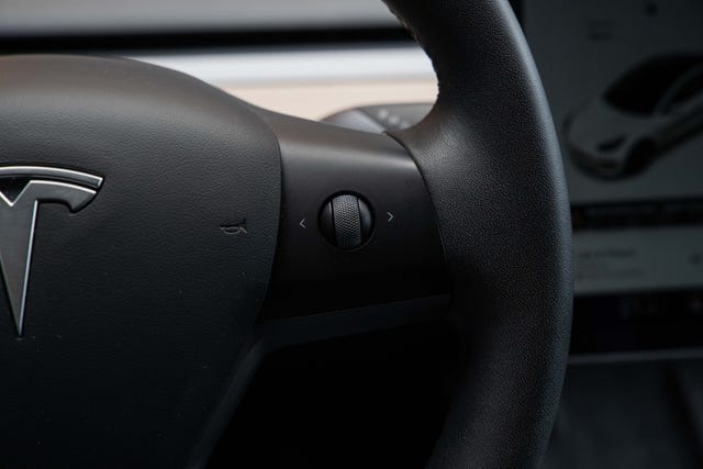 2021 TESLA MODEL 3 - 16